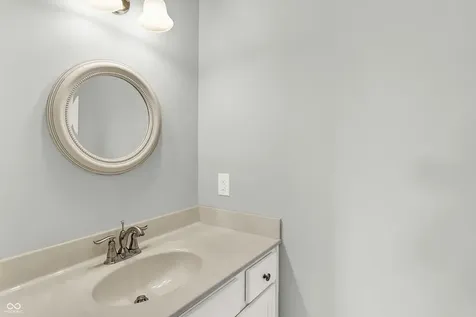 16893 Oak Manor Drive Westfield IN 46074