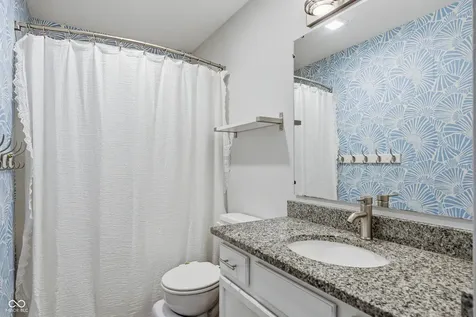 1067 Arlington Court Carmel IN 46280