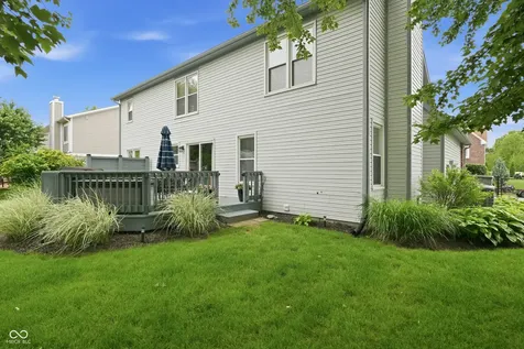 1067 Arlington Court Carmel IN 46280