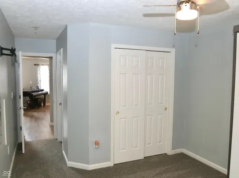 4092 S Stonebridge Court New Palestine IN 46163