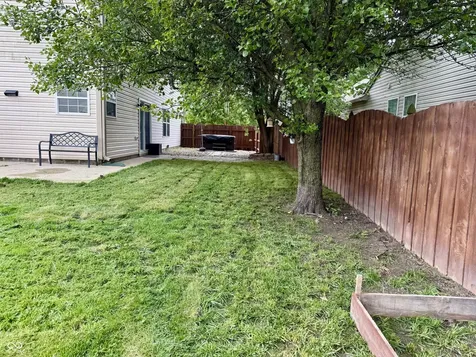 4092 S Stonebridge Court New Palestine IN 46163