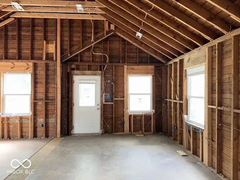 4622 Hillside Avenue Indianapolis IN 46205