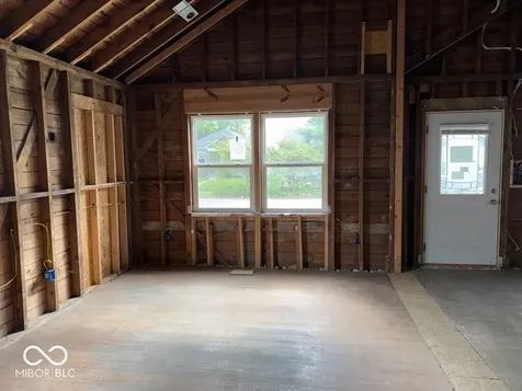 4622 Hillside Avenue Indianapolis IN 46205