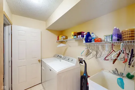1448 Hamilton Drive Greenwood IN 46143