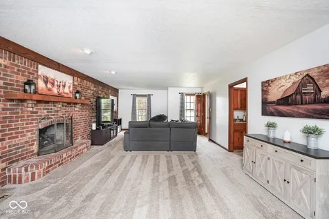 3007 Greensview Drive Greenwood IN 46143