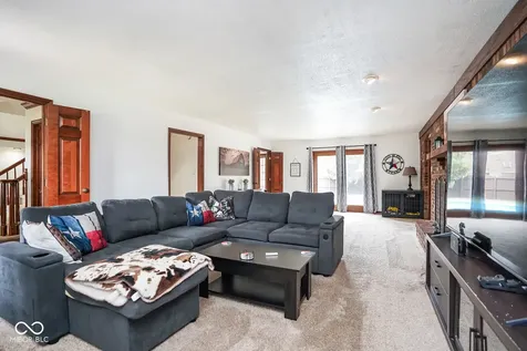 3007 Greensview Drive Greenwood IN 46143