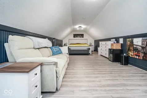 3007 Greensview Drive Greenwood IN 46143