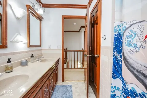 3007 Greensview Drive Greenwood IN 46143