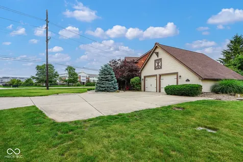 3007 Greensview Drive Greenwood IN 46143