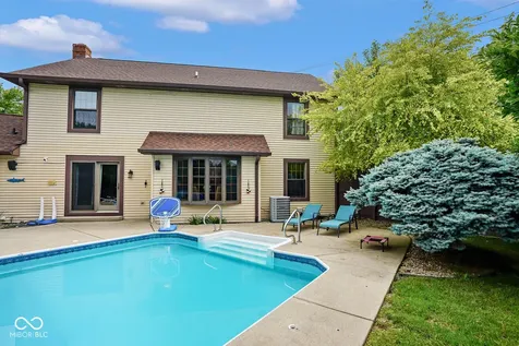 3007 Greensview Drive Greenwood IN 46143