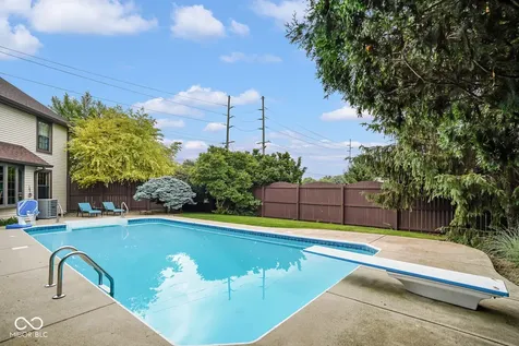 3007 Greensview Drive Greenwood IN 46143