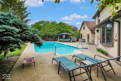 3007 Greensview Drive Greenwood IN 46143