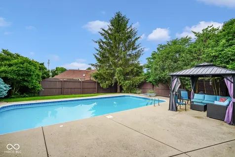 3007 Greensview Drive Greenwood IN 46143