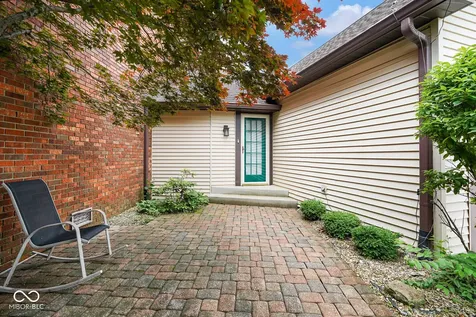 3007 Greensview Drive Greenwood IN 46143