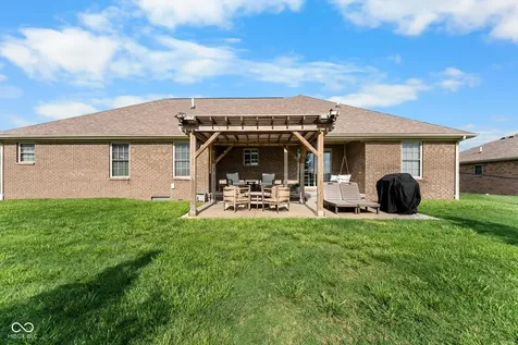 1756 Bell Ford Drive W Seymour IN 47274