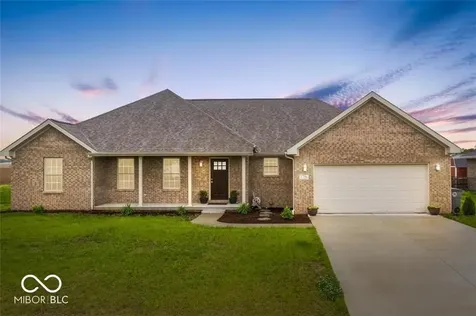 1756 Bell Ford Drive W Seymour IN 47274