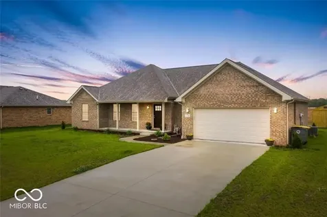 1756 Bell Ford Drive W Seymour IN 47274