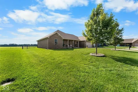 1756 Bell Ford Drive W Seymour IN 47274