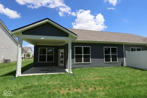 5532 Aspen Wood Lane Indianapolis IN 46239
