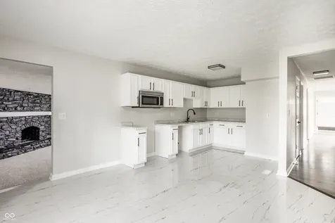 2248 Dupont Court Indianapolis IN 46229
