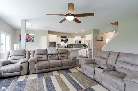 10512 Pintail Lane Indianapolis IN 46239