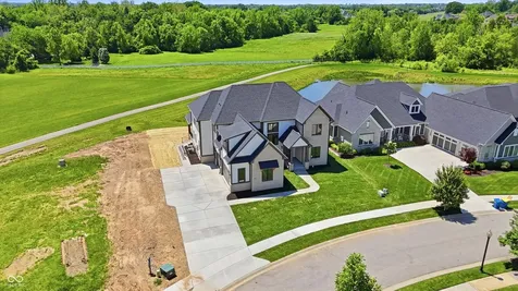 1537 Mairn Avenue Carmel IN 46032