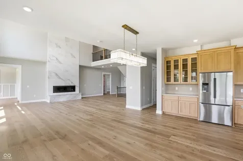 1537 Mairn Avenue Carmel IN 46032