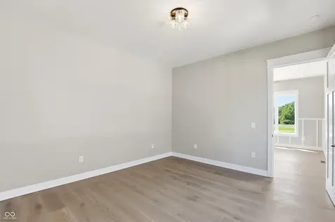 1537 Mairn Avenue Carmel IN 46032