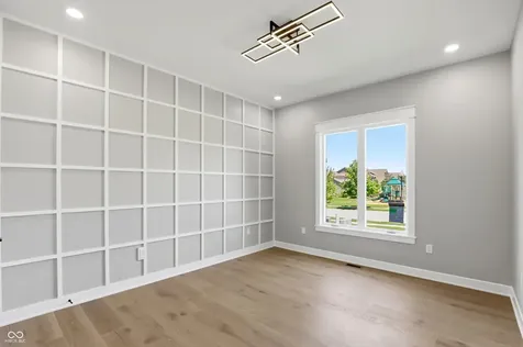 1537 Mairn Avenue Carmel IN 46032