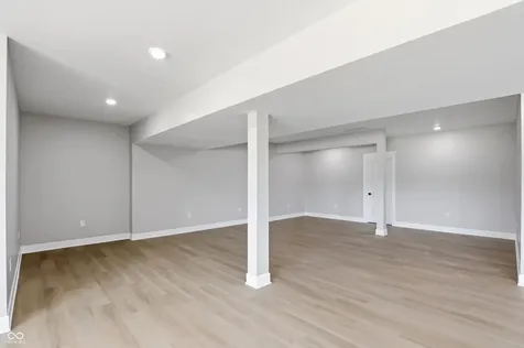 1537 Mairn Avenue Carmel IN 46032