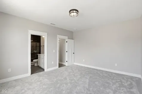 1537 Mairn Avenue Carmel IN 46032