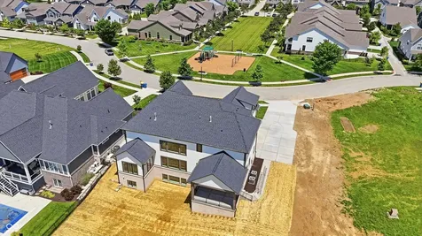 1537 Mairn Avenue Carmel IN 46032