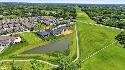 1537 Mairn Avenue Carmel IN 46032