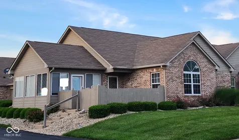 2325 Steeple Chase Shelbyville IN 46176