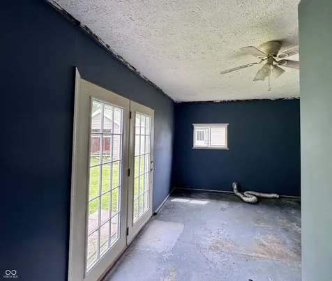 2538 E State Road 44 Connersville IN 47331