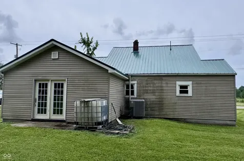 2538 E State Road 44 Connersville IN 47331