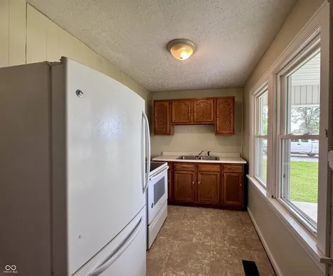 2538 E State Road 44 Connersville IN 47331