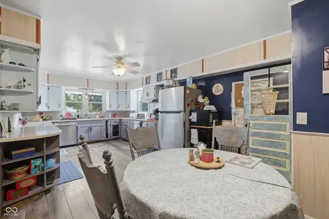 149 W North Street Russiaville IN 46979