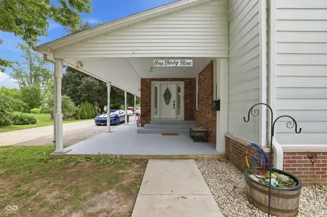 149 W North Street Russiaville IN 46979