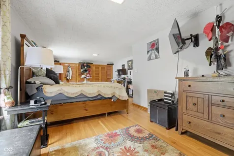 149 W North Street Russiaville IN 46979