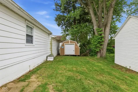 149 W North Street Russiaville IN 46979