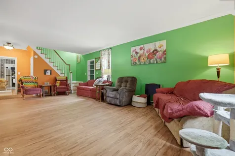 149 W North Street Russiaville IN 46979