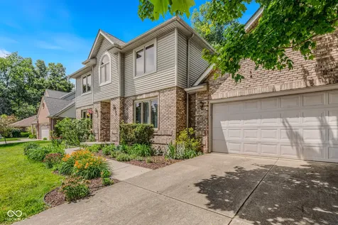 6064 Acorn Drive Columbus IN 47201