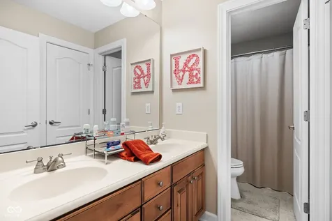 6240 Edenshall Lane Noblesville IN 46062