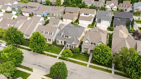 6240 Edenshall Lane Noblesville IN 46062