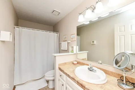 5837 Dan Patch Drive Indianapolis IN 46237