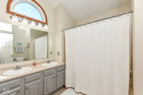 5837 Dan Patch Drive Indianapolis IN 46237