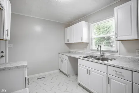 2042 Kessler Boulevard North Drive Indianapolis IN 46220