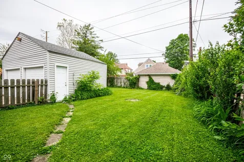 250 W 44th Street Indianapolis IN 46208