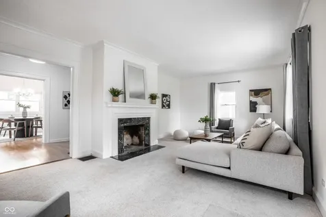 250 W 44th Street Indianapolis IN 46208